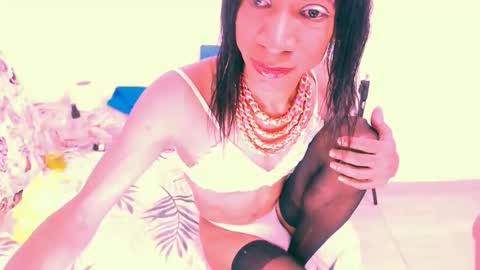 Snapshot of vannesascott chatting on May 10, 4:56 pm VANNESA online show from May 10, 4:56 pm