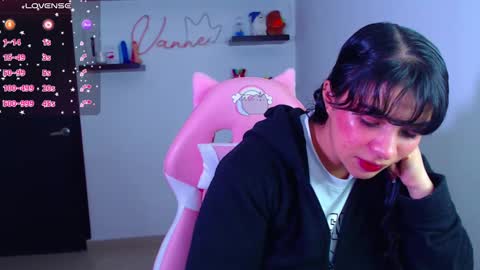 Vanesa online show from March 8, 4:39 pm