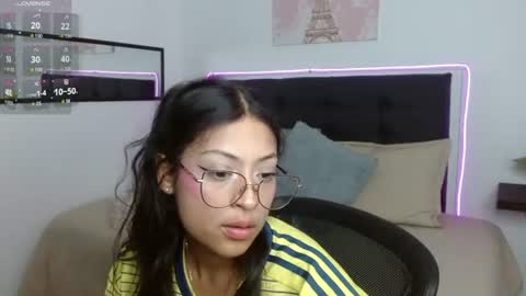 vane online show from June 23, 8:51 pm