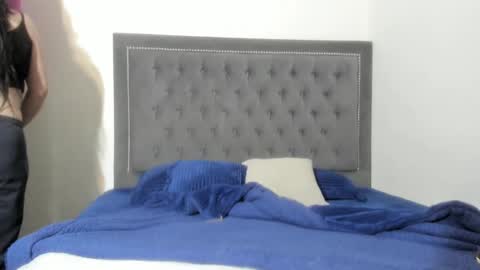 Snapshot of vannsexporn chatting on December 19, 11:57 pm Vannesa online show from December 19, 11:57 pm