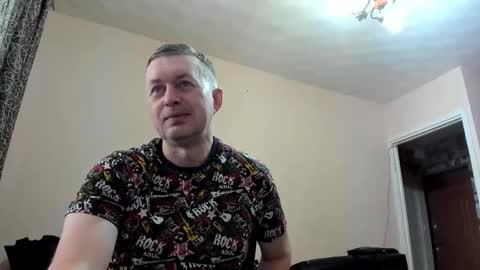 vano_822 online show from September 9, 8:03 am