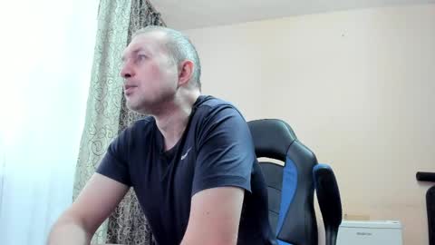 vano_822 online show from April 22, 5:10 am