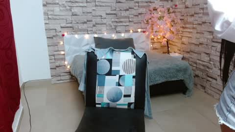 Karuna online show from December 11, 10:49 pm