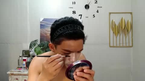 Snapshot of vanxxx2005 chatting on January 6, 12:57 pm vanxxx2005 online show from January 6, 12:57 pm