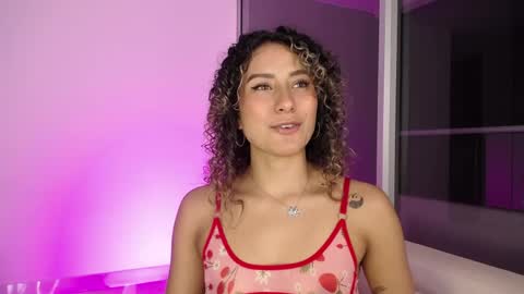 varenka_ivanova22 online show from April 13, 2:17 am