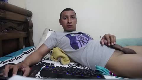 Snapshot of varmico chatting on December 19, 9:16 am Harold online show from December 19, 9:16 am