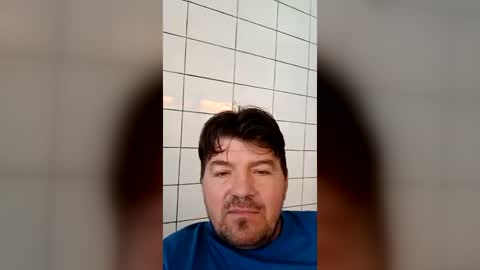 Snapshot of vasileaxinte5a chatting on July 18, 7:34 am vasileaxinte5a online show from July 18, 7:34 am