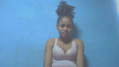 Snapshot of vavitosara chatting on May 21, 10:22 am vavitosara online show from May 21, 10:22 am