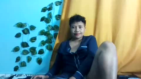 Snapshot of vayannah chatting on May 29, 11:52 am Vayannah online show from May 29, 11:52 am