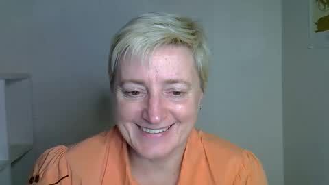 vea_motty online show from November 9, 1:20 pm