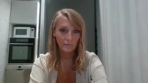 Snapshot of veessa chatting on September 27, 6:13 pm Veessa online show from September 27, 6:13 pm