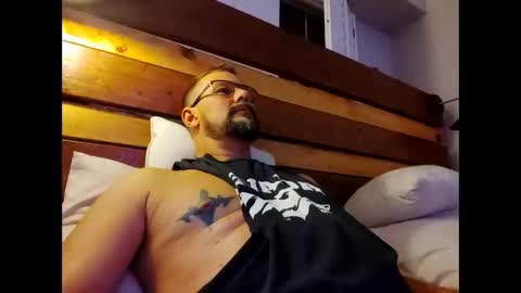 vegasdadbod online show from October 27, 8:40 am