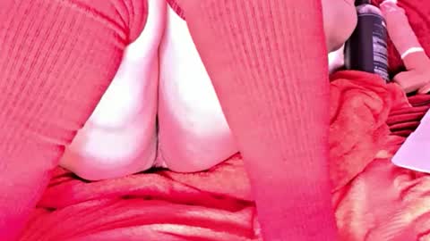 Snapshot of veheveun chatting on May 13, 11:22 pm Vehe Veun online show from May 13, 11:22 pm