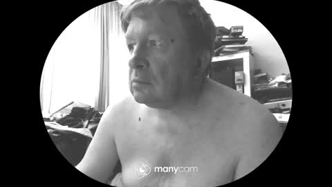 Snapshot of vejun2025 chatting on May 11, 6:30 am vejun2025 online show from May 11, 6:30 am
