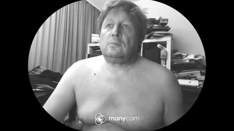 Snapshot of vejun2025 chatting on June 10, 7:57 pm vejun2025 online show from June 10, 7:57 pm
