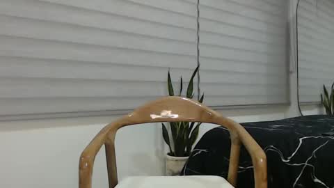 Snapshot of velascosexyboy chatting on January 10, 3:50 am velascosexyboy online show from January 10, 3:50 am