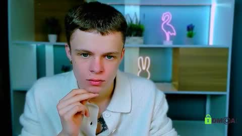 veldi_to online show from March 9, 8:24 pm