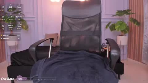 Snapshot of velkarowland chatting on February 27, 4:12 am Velka online show from February 27, 4:12 am