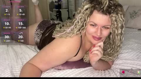 Snapshot of vellinka chatting on September 26, 3:05 pm vellinka online show from September 26, 3:05 pm