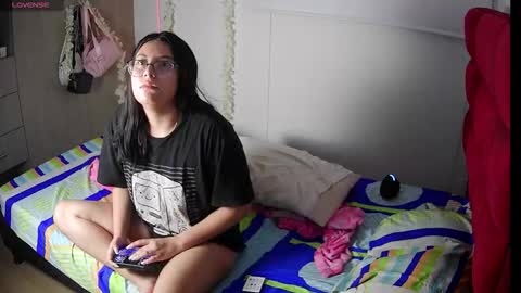 Snapshot of velma_star chatting on February 28, 10:16 am Velma online show from February 28, 10:16 am