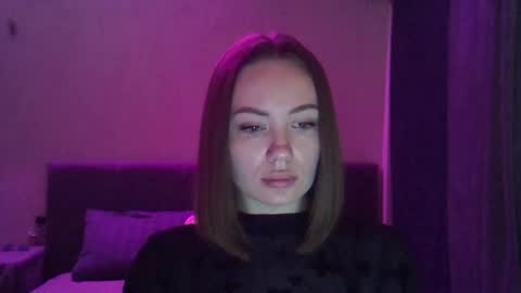 Snapshot of velour_myst chatting on June 3, 3:28 pm velour_myst online show from June 3, 3:28 pm