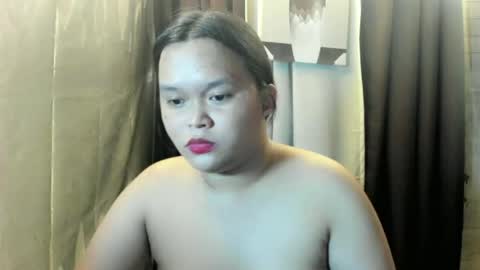 Snapshot of velvet_jess chatting on July 6, 3:03 pm call me jessie online show from July 6, 3:03 pm