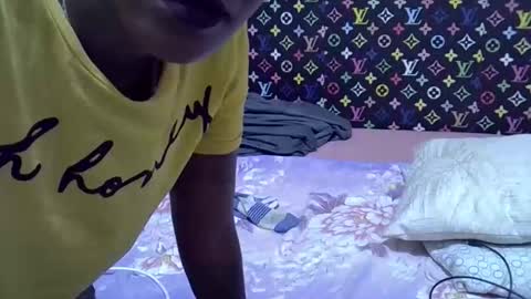 velvet online show from February 4, 7:53 pm