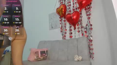 Snapshot of velvetluna_ chatting on March 3, 11:05 am Velvetluna online show from March 3, 11:05 am