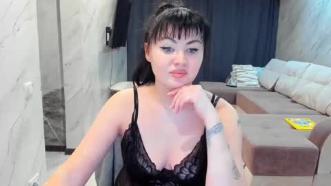 VelvetMila  online show from March 23, 5:39 pm