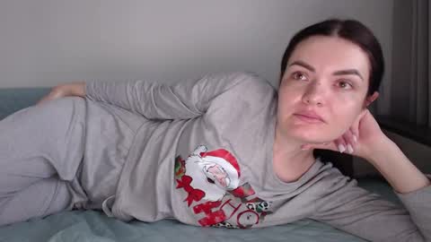 velvetmoon123 online show from February 22, 6:57 am