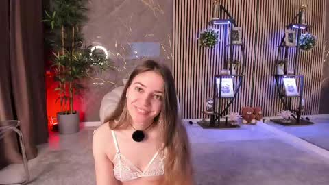 Snapshot of velvetspell chatting on April 22, 3:09 am Velvet online show from April 22, 3:09 am