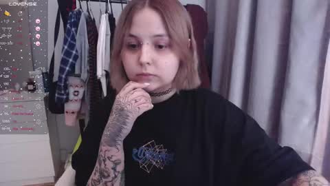 eva 3 online show from February 9, 4:33 pm