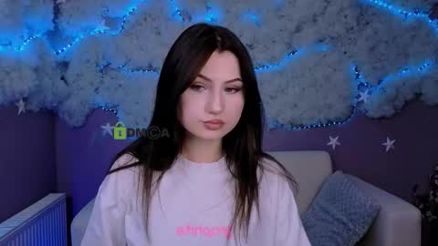 Snapshot of venezia_barton chatting on March 15, 8:26 pm venezia_barton online show from March 15, 8:26 pm