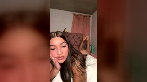 Snapshot of venezolana_sexyy chatting on July 7, 6:27 am venezolana_sexyy online show from July 7, 6:27 am