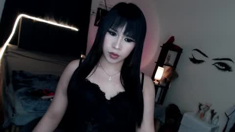 Snapshot of veniceseduction chatting on May 9, 6:02 pm veniceseduction online show from May 9, 6:02 pm