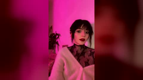 Snapshot of venom_goddess chatting on July 18, 8:56 pm venom_goddess online show from July 18, 8:56 pm