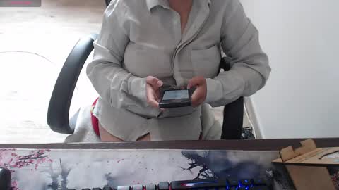 venus496613 online show from May 12, 8:39 pm