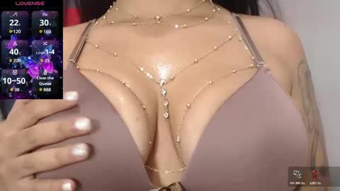 Snapshot of venus_0110 chatting on March 9, 1:25 am Venus Veracruz online show from March 9, 1:25 am