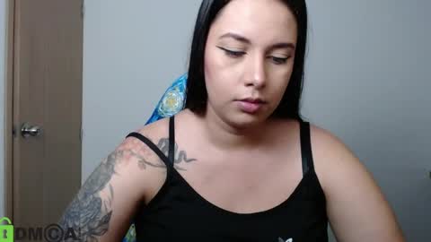 Snapshot of venus__24 chatting on April 23, 5:52 am venus online show from April 23, 5:52 am