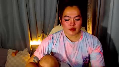 Snapshot of venus_colly chatting on April 10, 2:06 am I am Colly Your mystery girl online show from April 10, 2:06 am