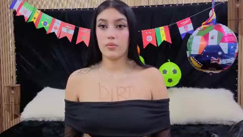 Snapshot of venus_horney chatting on July 10, 9:39 pm venus_horney online show from July 10, 9:39 pm