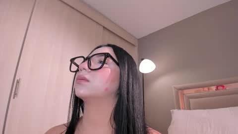 Snapshot of venus_reid chatting on June 4, 4:18 am venus_reid online show from June 4, 4:18 am