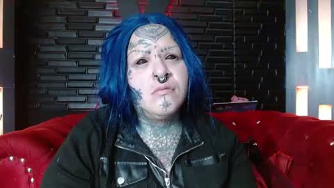 Snapshot of venus_rock chatting on June 16, 1:36 pm Venus Ink online show from June 16, 1:36 pm