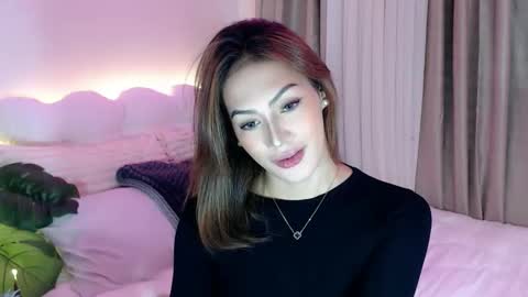 Venus Sunrise Bombshell online show from February 20, 8:09 pm