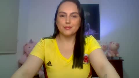 Snapshot of venusina07 chatting on June 24, 4:22 am VENUSINA07 online show from June 24, 4:22 am