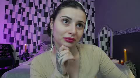 venusinylons online show from December 21, 1:07 pm