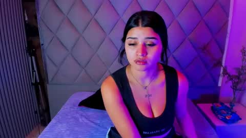 Snapshot of venusowen_ chatting on October 14, 12:28 pm Venusowen online show from October 14, 12:28 pm
