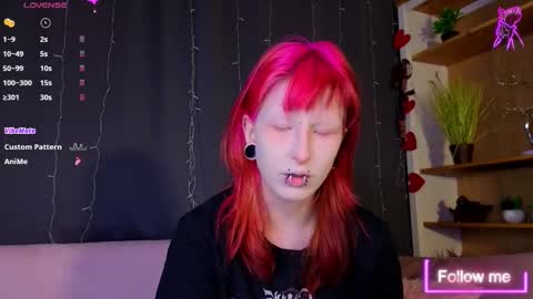 Snapshot of veolatownson chatting on February 9, 9:08 pm Erica online show from February 9, 9:08 pm