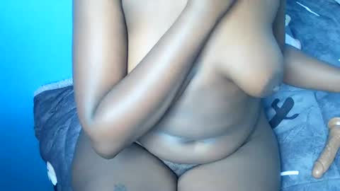 Snapshot of vera_bliss21 chatting on June 22, 12:24 pm vera_bliss21 online show from June 22, 12:24 pm