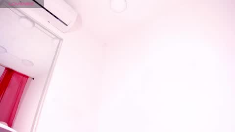 Snapshot of vera_candella chatting on April 28, 9:09 pm vera online show from April 28, 9:09 pm